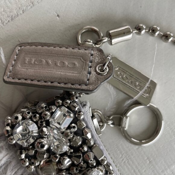 COACH POPPY OSTRICH FEATHER CLUTCH SPECIAL EDITION SILVER/GRAY #18731 PREOWNED - Picture 14 of 16